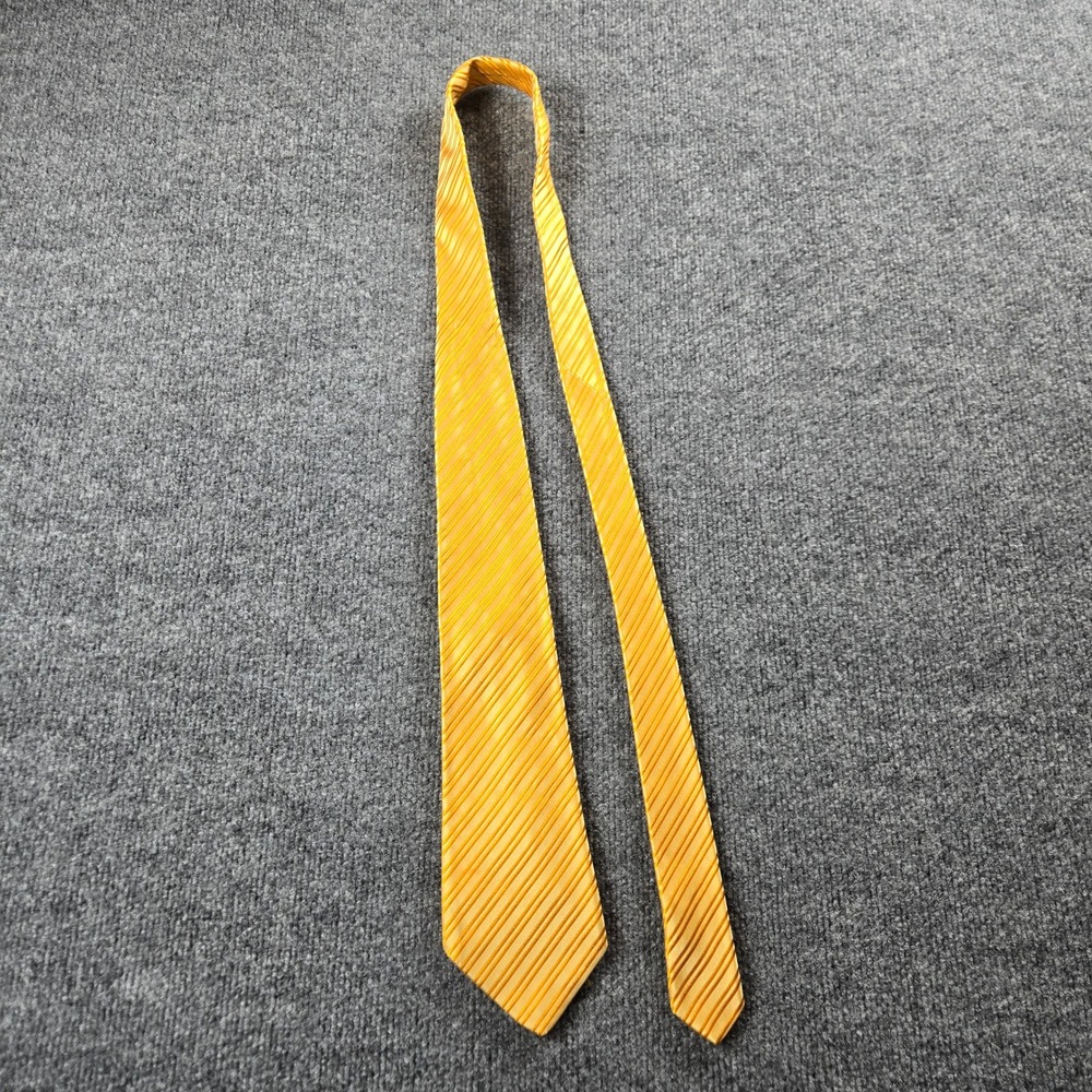 Thomas Pink Necktie Mens OS Yellow Good 100% Silk Ribbed‎ Stripe Made in France